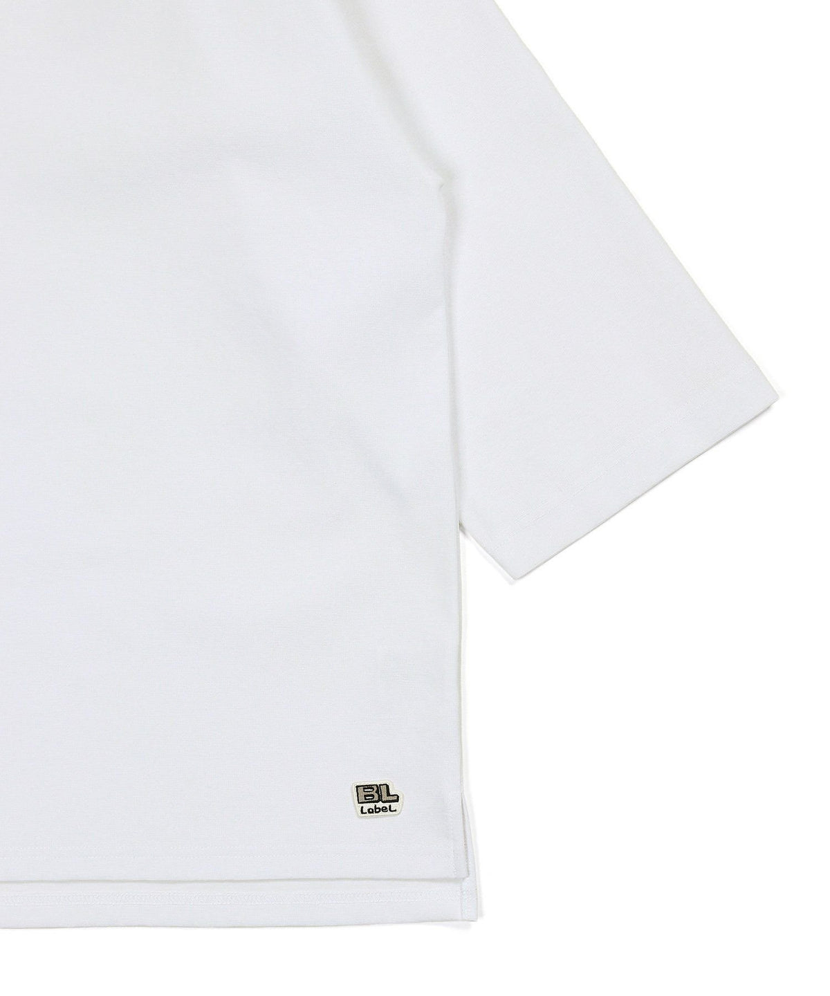 〔BLACK LABEL〕:ソロナポンチ フットボール VネックTEE