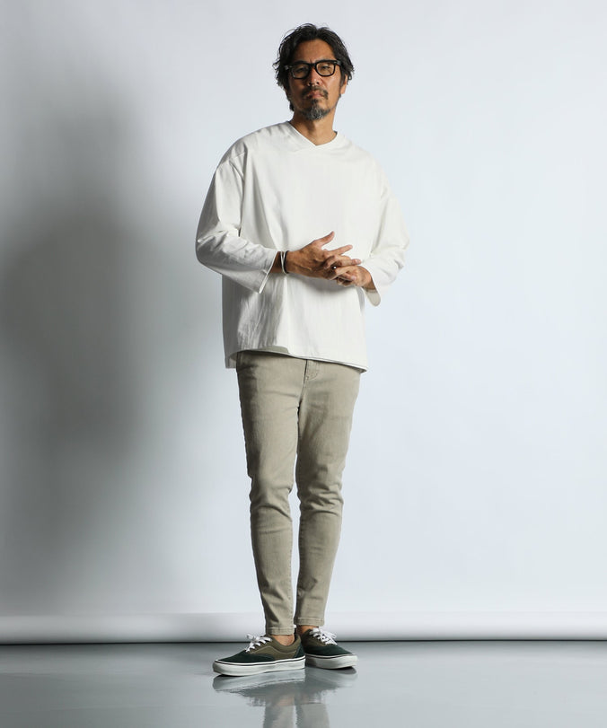 フットボールTEEでラフにキメる
