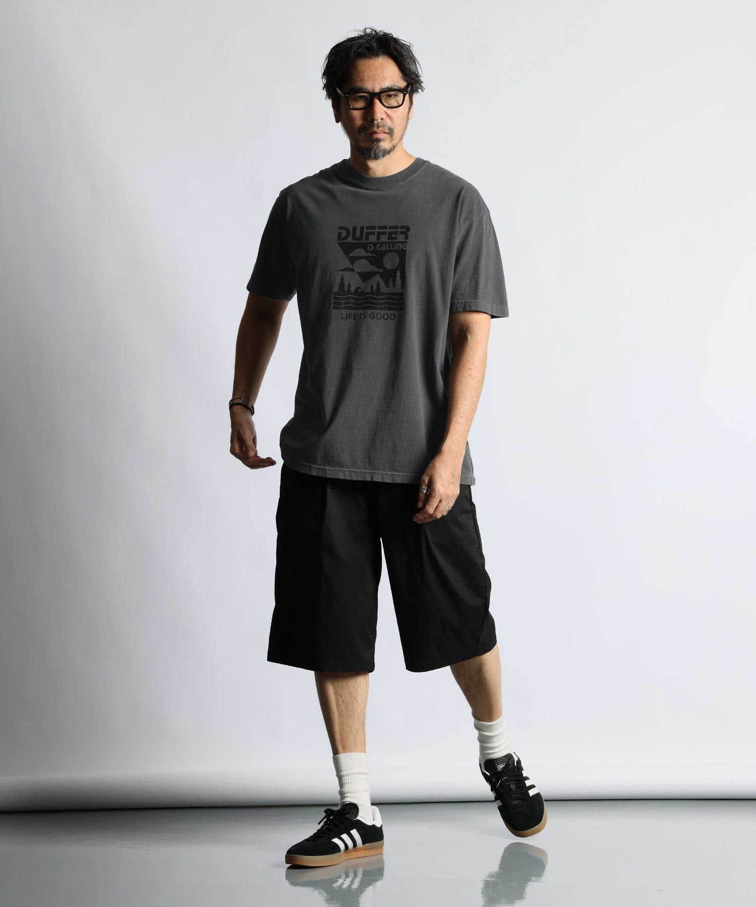 ピグメントダイ グラフィックTシャツ