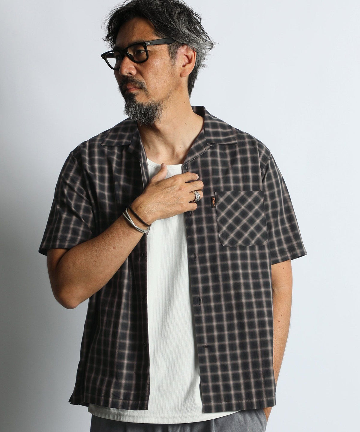 シャツ