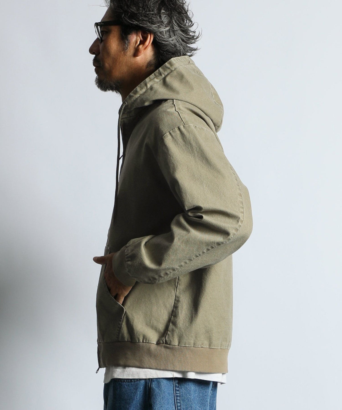ブルゾン