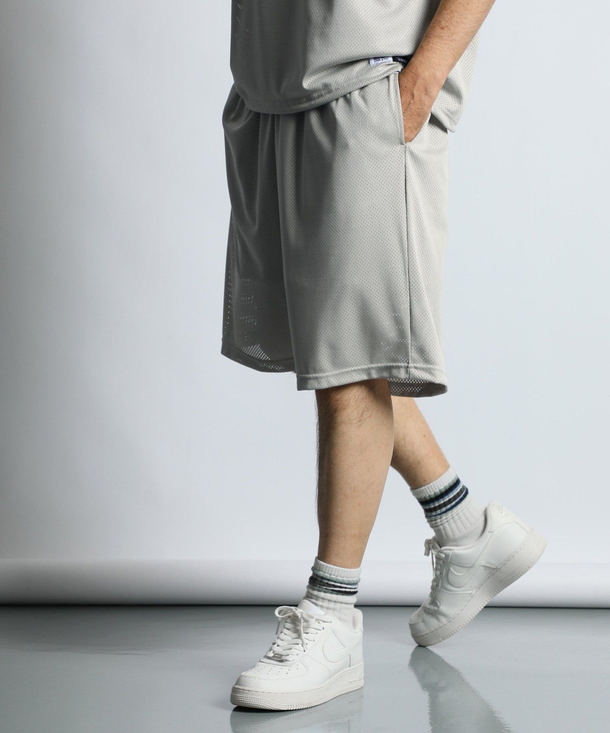 〔BLACK LABEL〕：セットアップ対応 ラッセルアスレティック別注 メッシュショーツ
