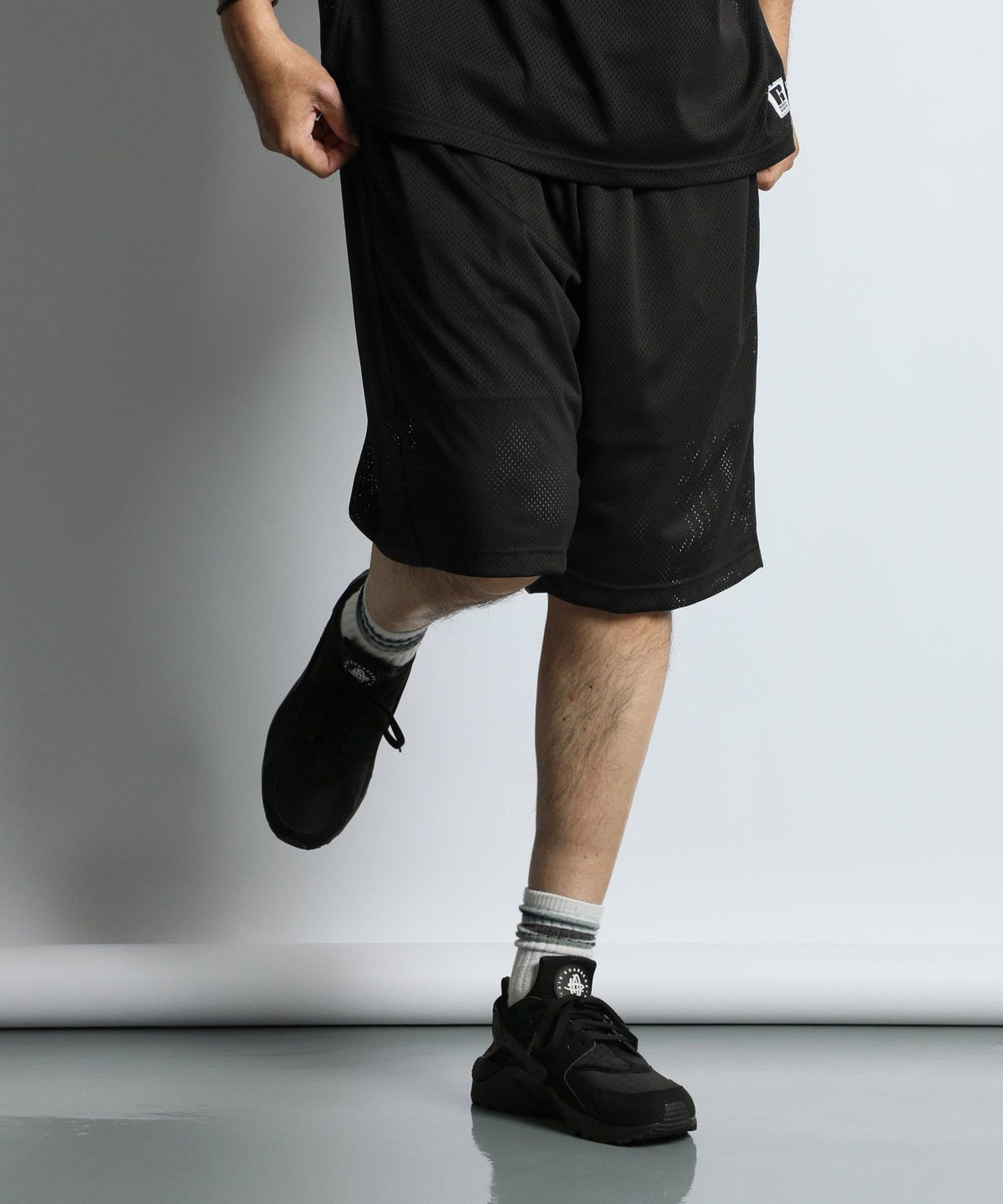 〔BLACK LABEL〕：セットアップ対応 ラッセルアスレティック別注 メッシュショーツ