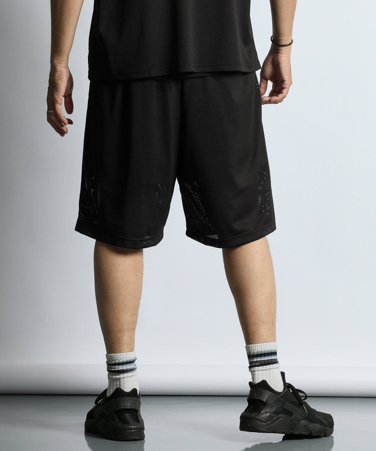 〔BLACK LABEL〕：セットアップ対応 ラッセルアスレティック別注 メッシュショーツ