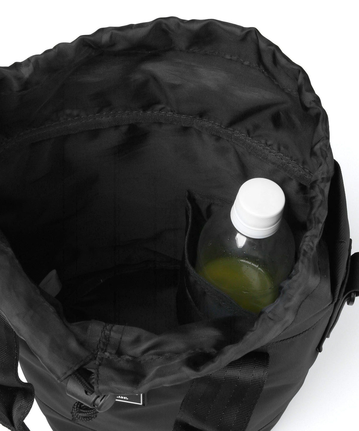 〔BLACK LABEL〕：2ウェイ仕様 ミニラウンドバッグ