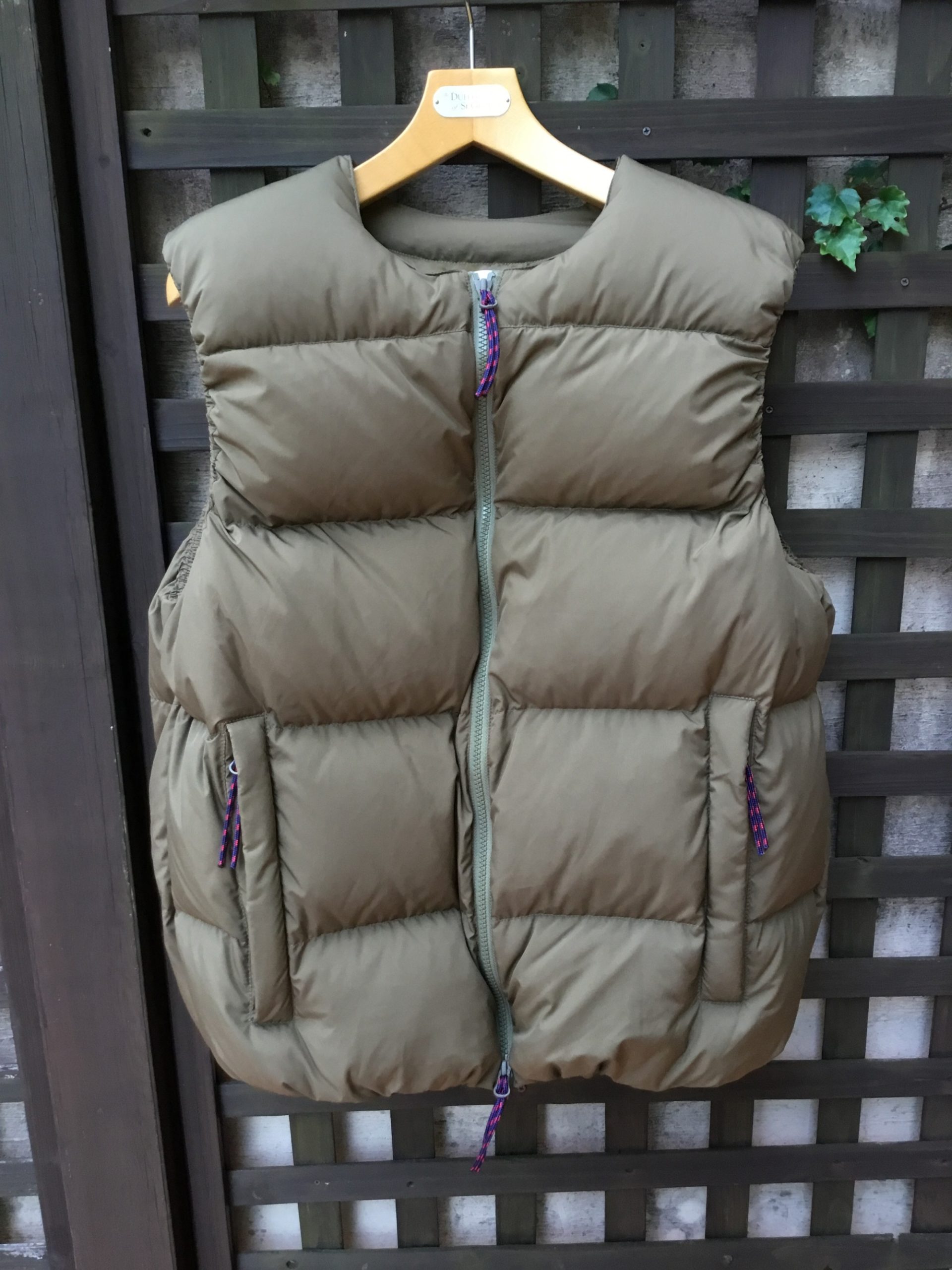 〈Safari11月号掲載〉GRENADE DOWN VEST – The DUFFER of St