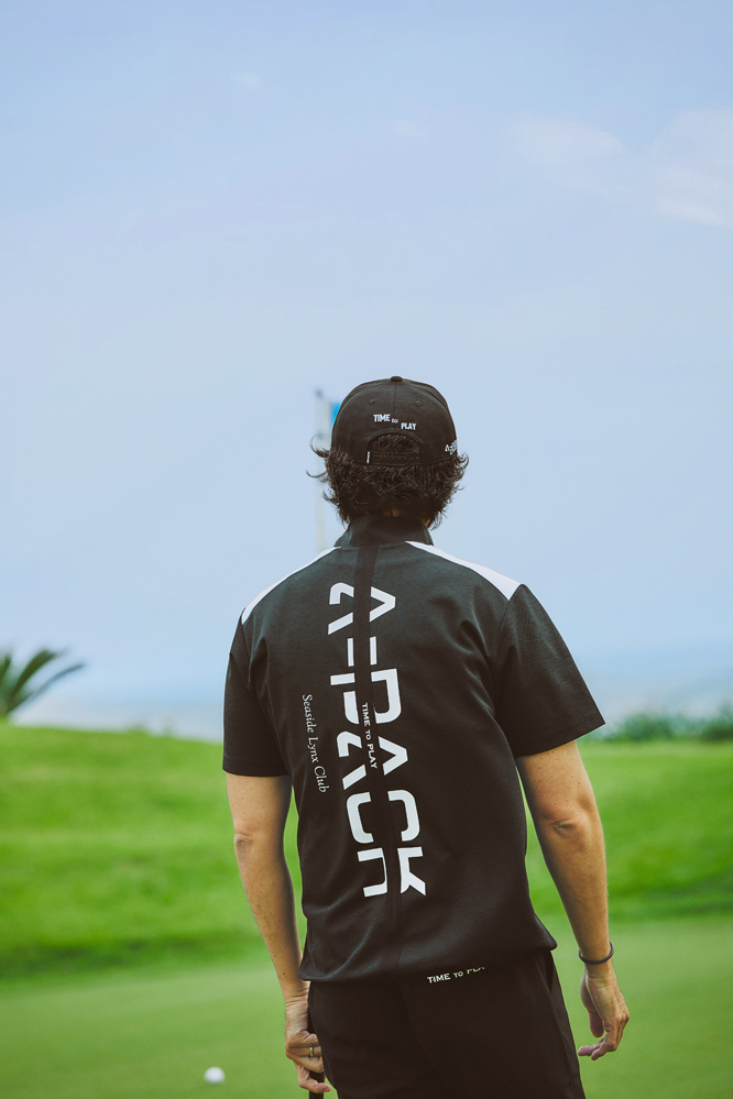 STAND HALF ZIP SET UP TEE BLACK