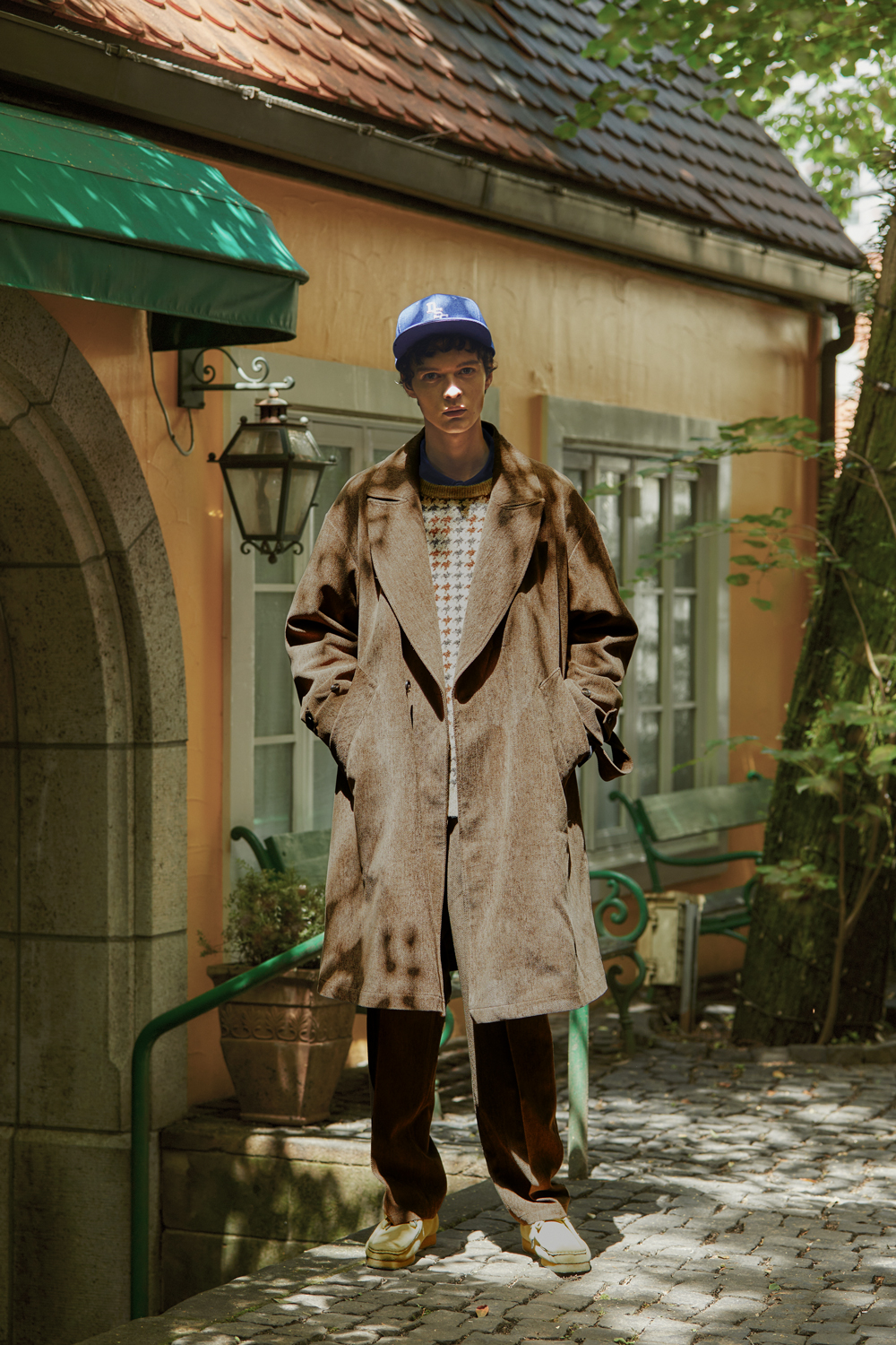 COAT2-1