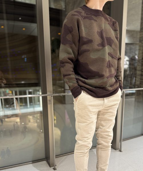 カモフラ柄をコーデの主役に