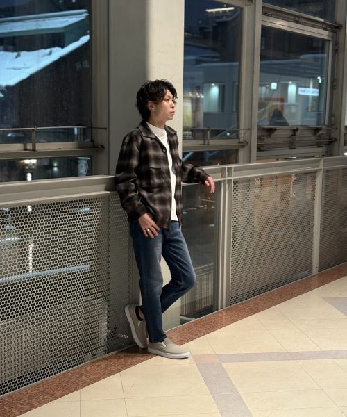 その自然体がちょうどいい。冬のクリーンカジュアル。