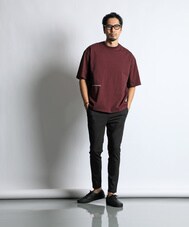 新色のボルドーが新鮮