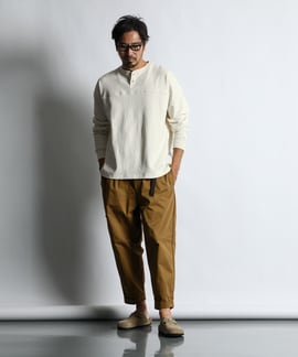 ナチュラルカラーコーデ