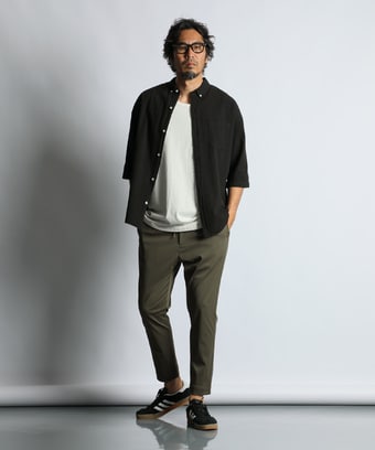 ワンダーシェイプで作る大人のシンプルコーデ2