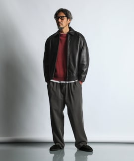 上下のバランスがとれたアウターコーデ