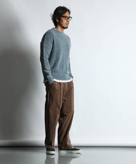 ブラウンとブルーの絶妙マッチングカラー