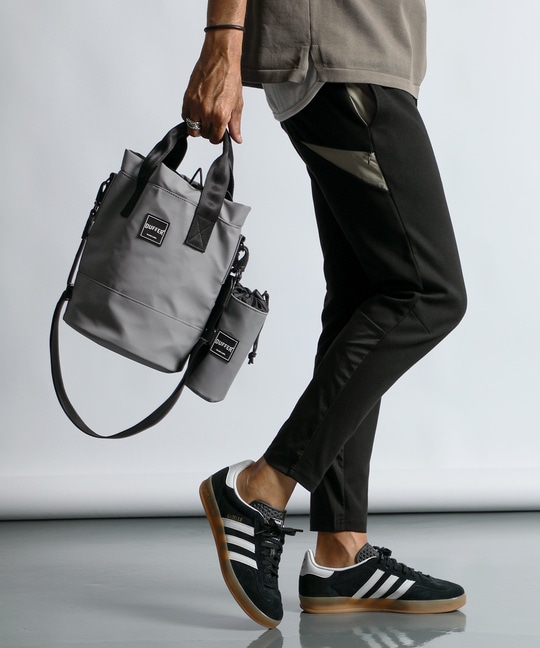 〔BLACK LABEL〕： 2ウェイ　ミニラウンドバッグ