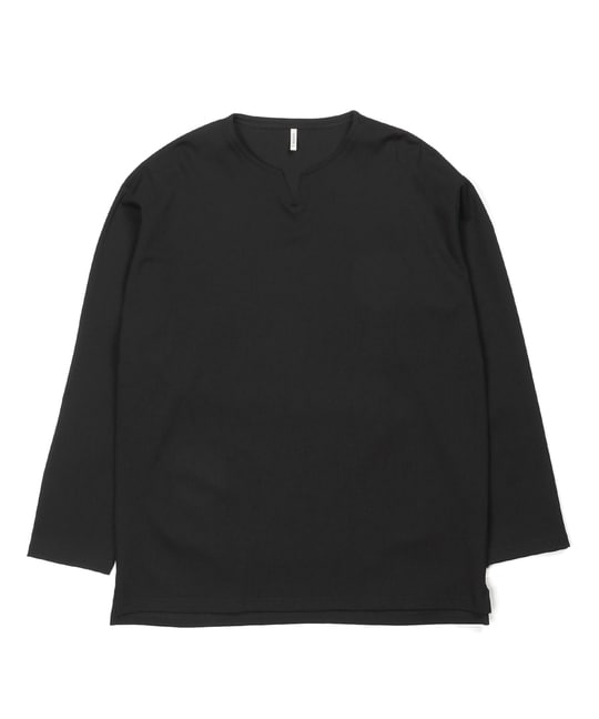 セットアップ キーネックポンチTシャツ
