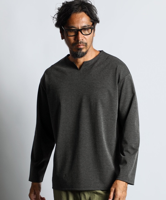セットアップ キーネックポンチTシャツ