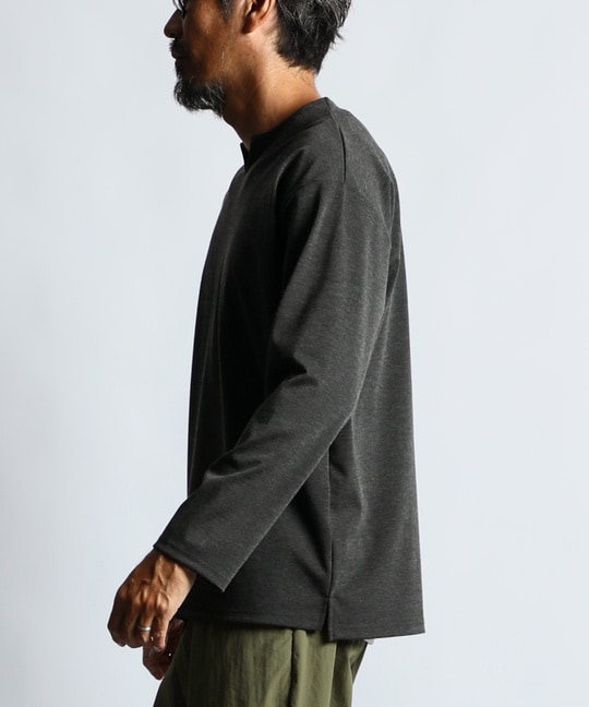 セットアップ キーネックポンチTシャツ
