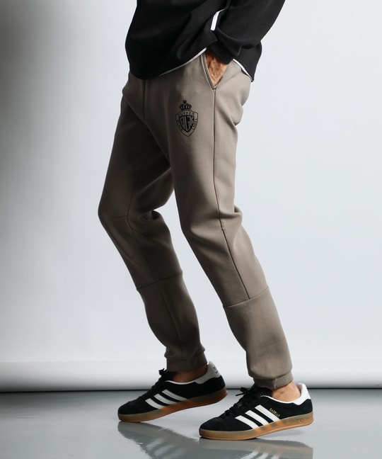 〔BLACK LABEL〕：セットアップ ダンボールニット　レギュラーパンツ