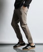 〔BLACK LABEL〕：セットアップ ダンボールニットレギュラーパンツ