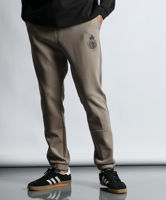 〔BLACK LABEL〕：セットアップ ダンボールニットレギュラーパンツ