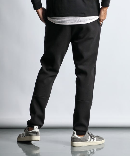 〔BLACK LABEL〕：セットアップ ダンボールニットレギュラーパンツ
