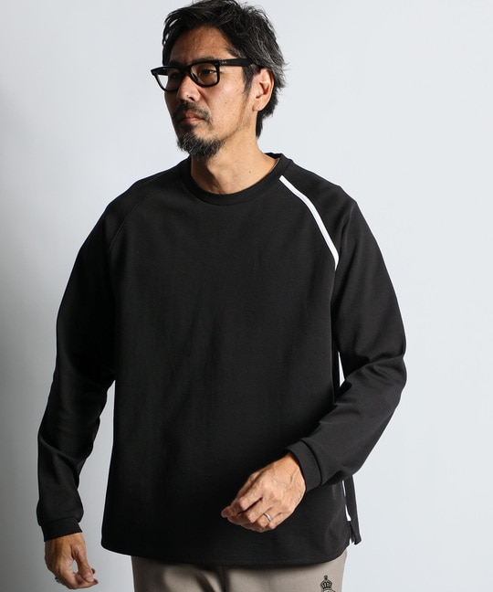〔BLACK LABEL〕：ポンチ素材 スリーエンブレムロンT