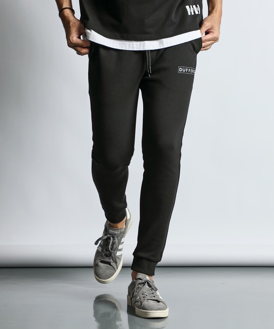 〔BLACK LABEL〕：セットアップ クールマックススリムパンツ