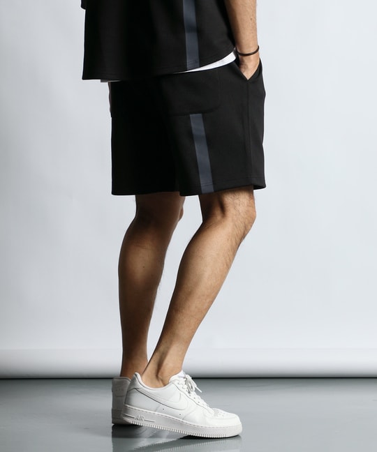 〔BLACK LABEL〕：セットアップ クールマックス　ショートパンツ