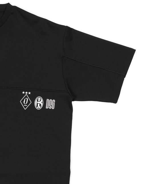 〔BLACK LABEL〕：ポンチ素材 スリーエンブレムTシャツ