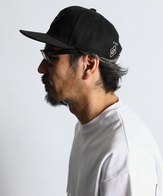 BLACK LABEL〕：オリジナル フラットバイザーキャップ ｜The