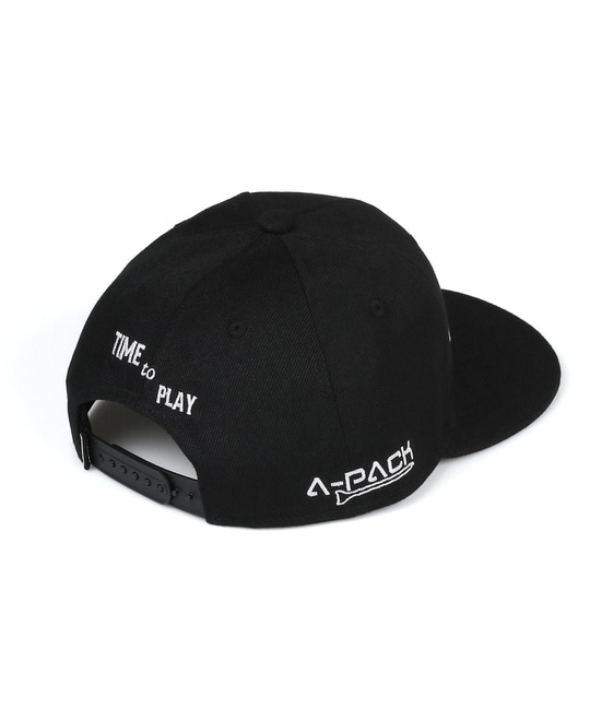 〔BLACK LABEL〕："A-PACK" フラットバイザー キャップ