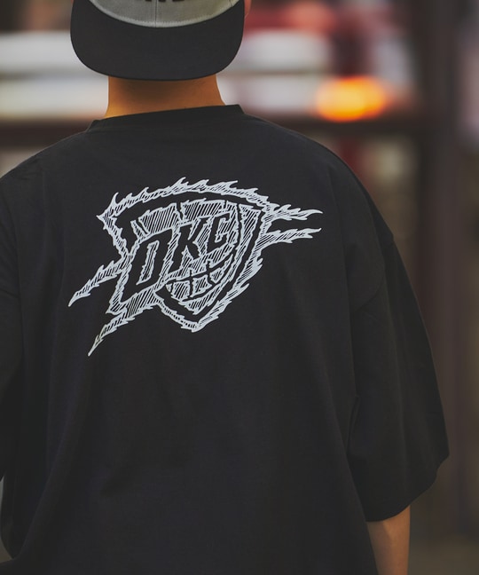 NBA別注 「OKLAHOMA CITY THUNDER」オクラホマシティサンダーTシャツ