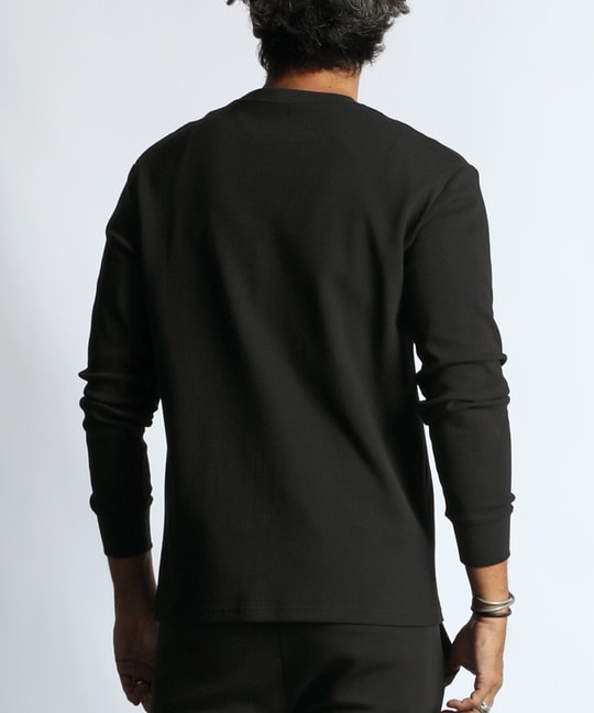 〔BLACK LABEL〕：ワッフル素材ロングスリーブTシャツ
