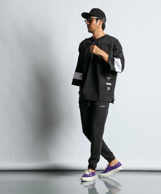〔BLACK LABEL〕：セットアップ ポンチ素材 7分袖Tシャツ