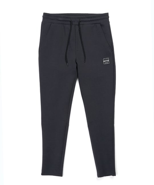 〔BLACK LABEL〕：セットアップ ダンボールニット スリムパンツ