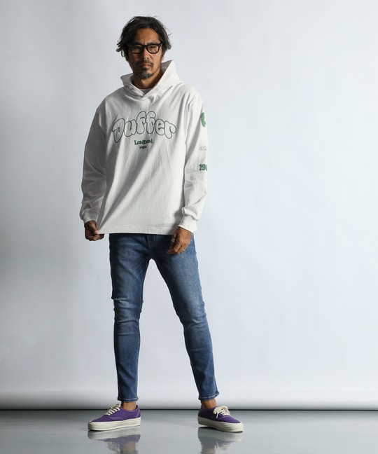 グラフィティフォント プルオーバーパーカー