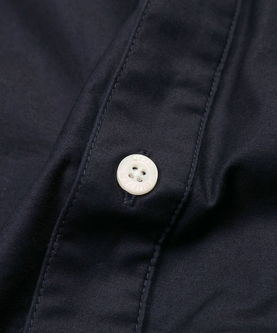 バックサテン ショートカラー プルオーバーシャツ