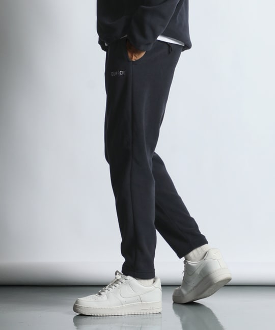 〔BLACK LABEL〕：POLARTEC テーパードパンツ