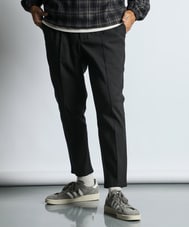 超伸縮「ガムストレッチ」センタークリース テーパードパンツ【WEB限定アイテム】