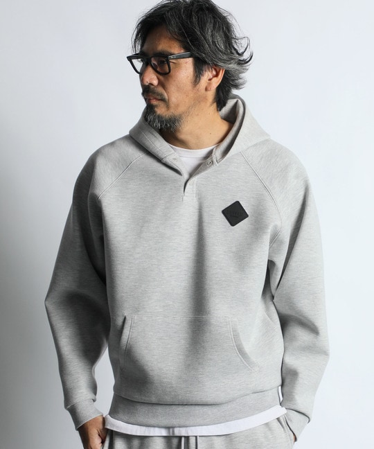 〔BLACK LABEL〕：セットアップ ダンボールニット ヘンリーネック パーカー
