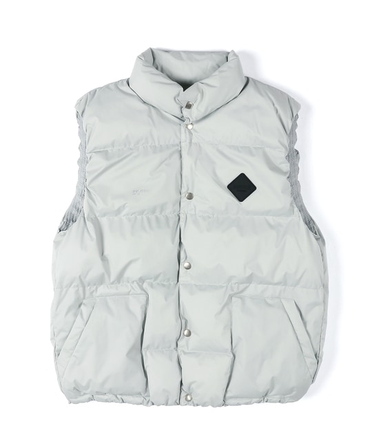 〔BLACK LABEL〕：2層構造パーテックス スタンドネックベスト