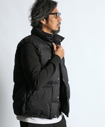 〔BLACK LABEL〕：2層構造パーテックス スタンドネックベスト