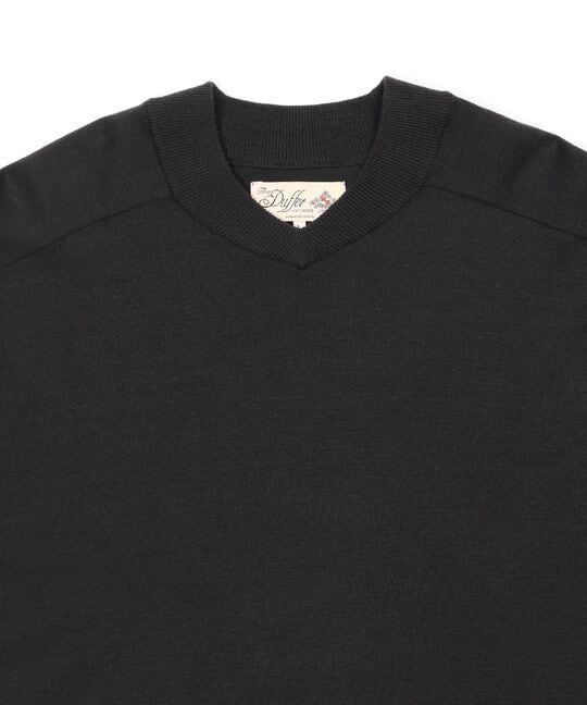 帯電防止・吸湿発熱機能 Vネックニット