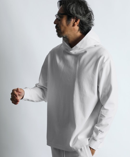 〔BLACK LABEL〕：セットアップ ポンチ素材 プルオーバーパーカー