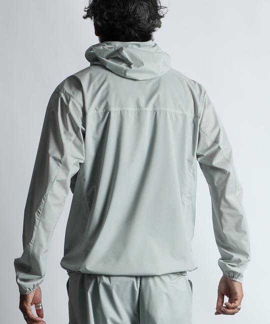 〔BLACK LABEL〕：セットアップ 2層構造パーテックスライトシェルパーカー