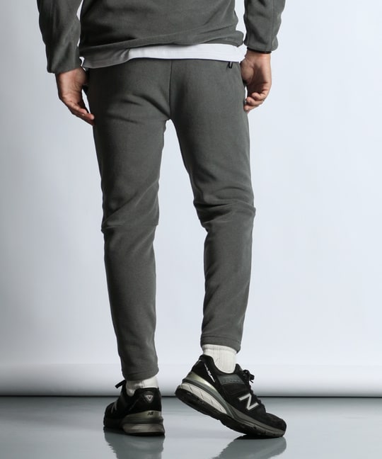 〔BLACK LABEL〕：POLARTEC イージースリムパンツ