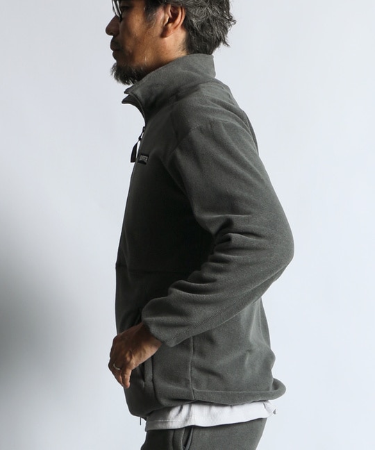 〔BLACK LABEL〕：POLARTEC スタンドカラー ジップトップス