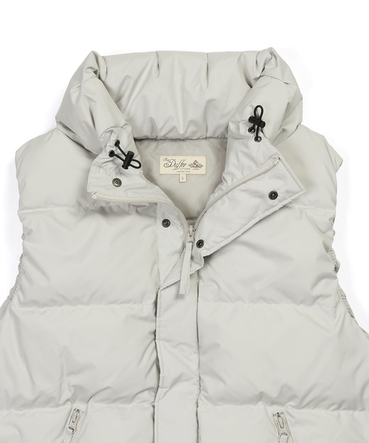 ボリュームネック ダウンベスト